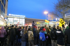 Der Beginn der Kundgebung am Hauptbahnhof.