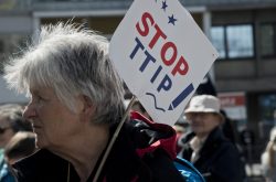 Protest gegen das sog. Freihandelsabkommen TTIP in Koeln innerhalb eines europaweiten Aktionstages