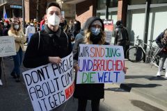 Köln, Klimaschutz-Demo auf der Komödienstraße