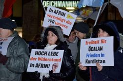 Kundgebung Ueberall ist Afrin