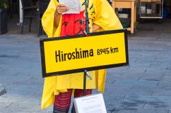Anti-Atom-Mahnwache am Hiroshima-Tag