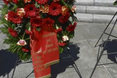 Tag des "Vaterländischen Sieges" gegenüber Nazideutschland am sowjetischen Ehrenmal in Berlin-Thiergarten