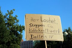 Protest gegen Laschet: Klimaalarm!