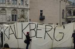BI Kalkberg vor dem Kölner Rathaus