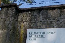 Berlinfahrt durch Bundespresseamt aufgrund einer Einladung von Dr. Alexander Neu, Die Linke, Konzentrationslager Sachsenhausen